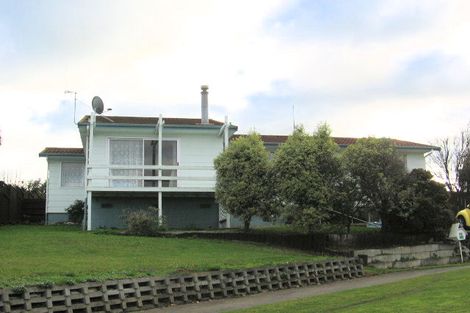 Photo of property in 32 Heatherlea Heights, Feilding, 4702