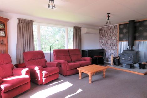 Photo of property in 21 Oban Street, Holmes Hill, Oamaru, 9401