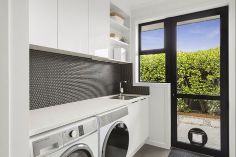 Photo of property in 42 Alan Livingston Drive, Cambridge, 3434