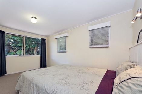 Photo of property in 61 Seaview Road, Piha, 0772