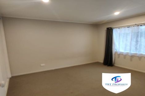 Photo of property in 21 Hakea Place, Totara Heights, Auckland, 2105