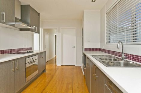 Photo of property in 1/115 Canongate Street, Birkdale, Auckland, 0626