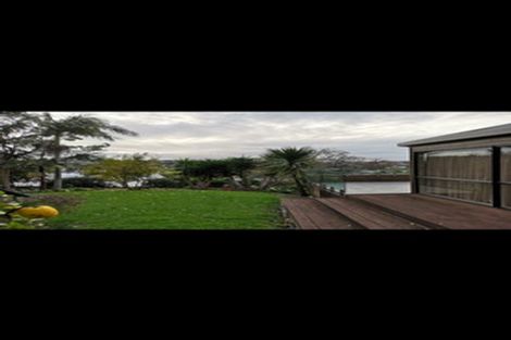 Photo of property in 62 Newhaven Terrace, Mairangi Bay, Auckland, 0630
