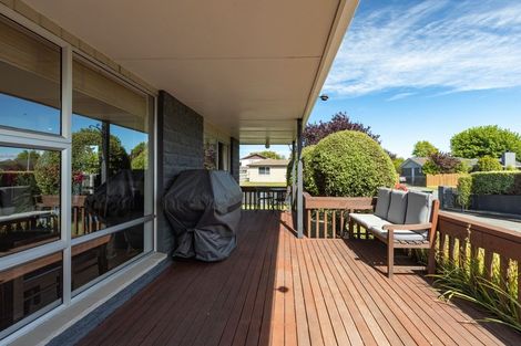 Photo of property in 2 Panckhurst Drive, Woodend, 7610