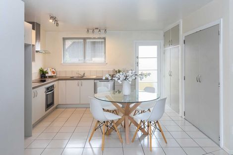 Photo of property in 2/30 Gordon Avenue, St Albans, Christchurch, 8014