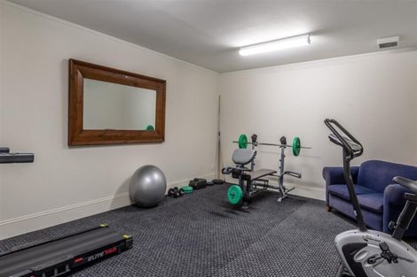 Photo of property in 2/70 Kitchener Road, Milford, Auckland, 0620