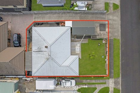 Photo of property in 6 Paterson Avenue, Pukekohe, 2120