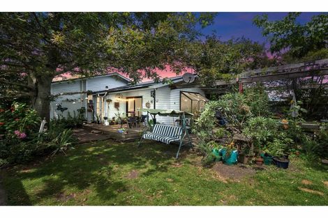 Photo of property in 73 Smith Street, Woolston, Christchurch, 8062