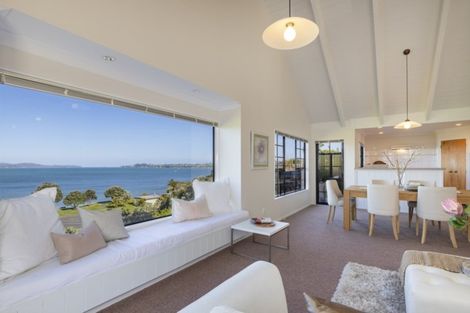 Photo of property in 28 Kahurangi Place, Snells Beach, 0920