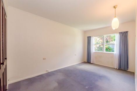 Photo of property in 2 Patterson Grove, Waikanae, 5036