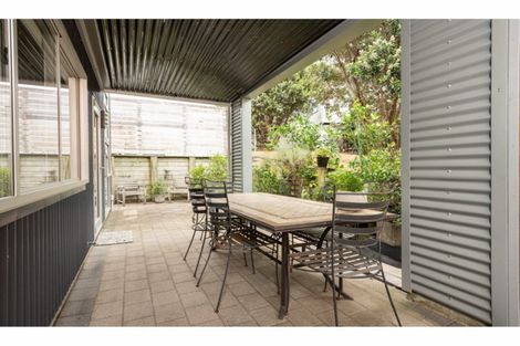 Photo of property in 1340 Papamoa Beach Road, Papamoa Beach, Papamoa, 3118