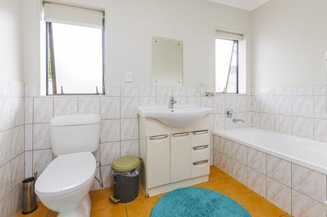 Photo of property in 8a Ramsey Street, Papatoetoe, Auckland, 2025