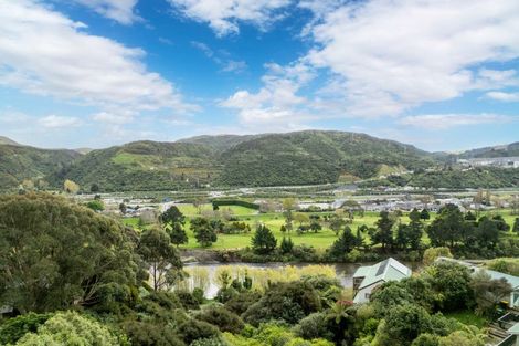 Photo of property in 68 Holborn Drive, Stokes Valley, Lower Hutt, 5019