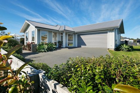 Photo of property in 85 Hamilton Drive, Wainui, Gisborne, 4010