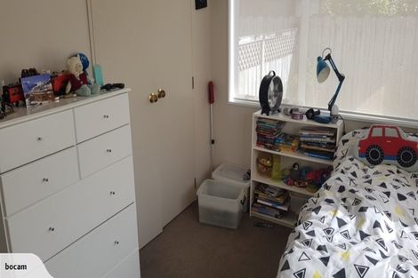 Photo of property in 10 Waimoko Glen, Swanson, Auckland, 0612