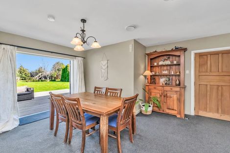 Photo of property in 35 Leeston And Lake Road, Leeston, 7632