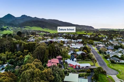 Photo of property in 16 Hussey Street, Oakura, 4314