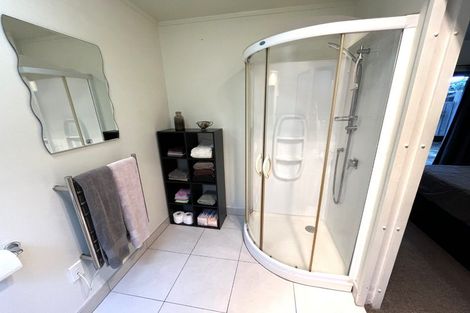 Photo of property in 2/64 Kaikoura Street, Maupuia, Wellington, 6022