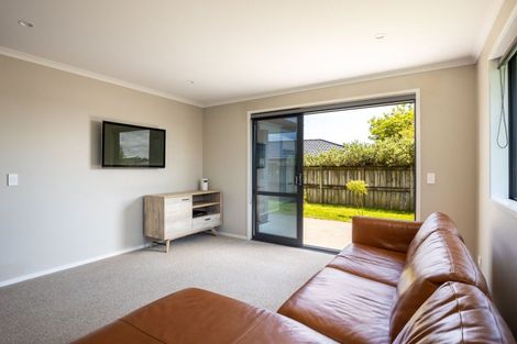 Photo of property in 213c Junction Road, Highlands Park, New Plymouth, 4371