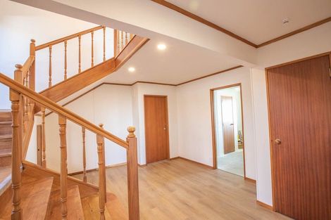 Photo of property in 4 Dalmeny Close, Murrays Bay, Auckland, 0630