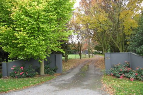 Photo of property in 31 Grassmere Street, Papanui, Christchurch, 8052