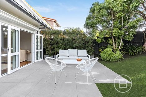 Photo of property in 12 Sefton Avenue, Grey Lynn, Auckland, 1021