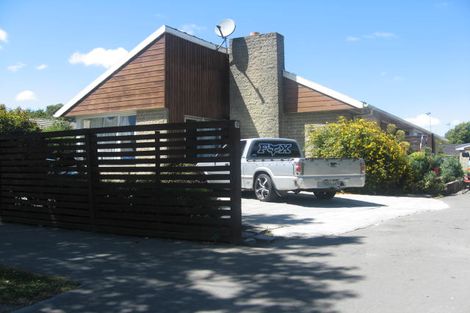 Photo of property in 14 Lochee Road, Upper Riccarton, Christchurch, 8041