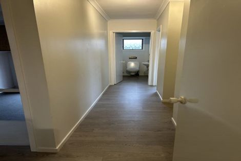 Photo of property in 2/36 Pakira Avenue, Glendene, Auckland, 0602