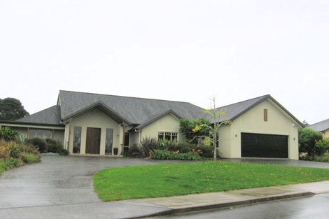 Photo of property in 66 Shelter Drive, Greenhithe, Auckland, 0632