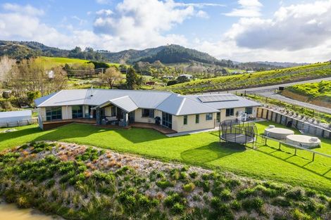 Photo of property in 10 Giovanni Drive, Whareora, Whangarei, 0175