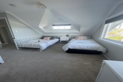 Photo of property in 56 Paynters Avenue, Strandon, New Plymouth, 4312