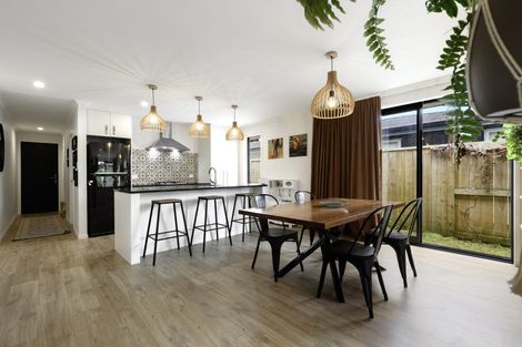 Photo of property in 41 Hills View Drive, Papamoa, 3118