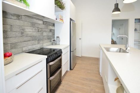 Photo of property in 33a Doment Crescent, Orewa, 0931