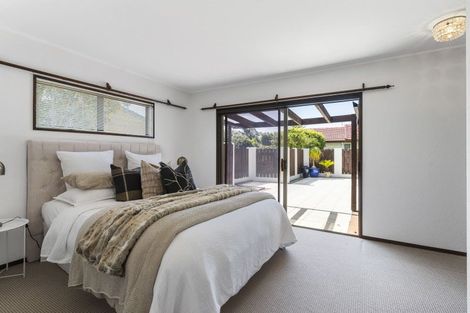 Photo of property in 34 Vivian Wilson Drive, Eastern Beach, Auckland, 2012