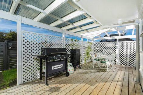 Photo of property in 2a Elizabeth Street, Orewa, 0931