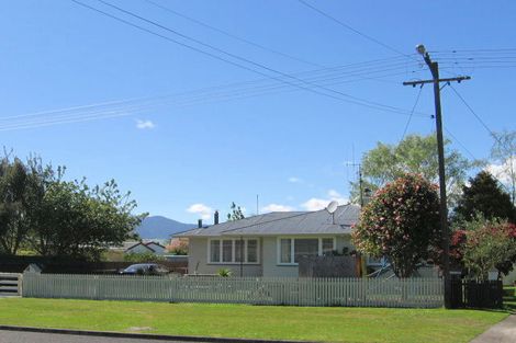 Photo of property in 2 Rangiora Avenue, Matamata, 3400