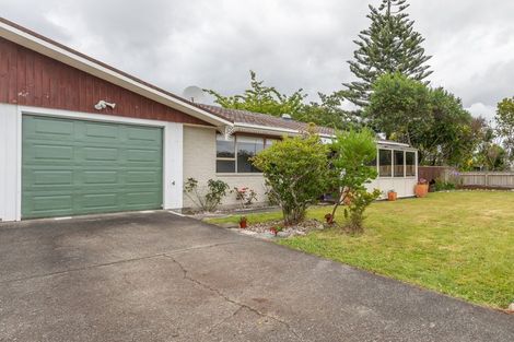 Photo of property in 96b Belvedere Avenue, Waikanae, 5036