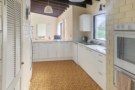 Photo of property in 31 Danbury Drive, Torbay, Auckland, 0630