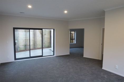 Photo of property in 13 Gifford Grove, Churton Park, Wellington, 6037