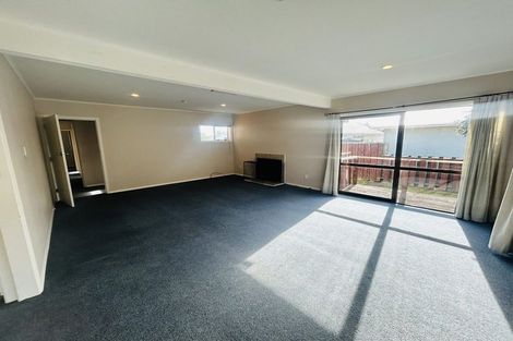 Photo of property in 6 Ngahina Street, Paraparaumu, 5032