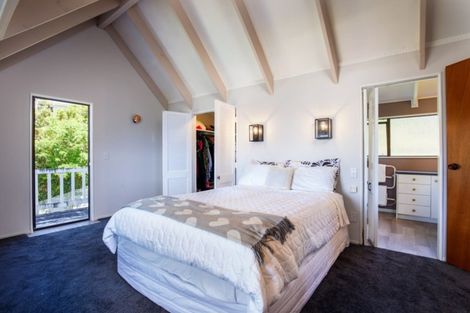 Photo of property in 213 Ngamotu Road, Spotswood, New Plymouth, 4310