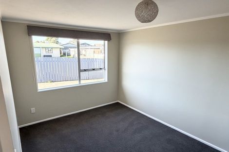 Photo of property in 17 Virginia Grove, Brooklyn, Wellington, 6021