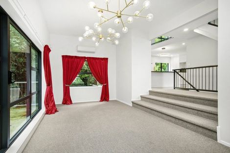 Photo of property in 8 Nepal Place, Khandallah, Wellington, 6035