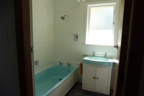 Photo of property in 33 Tomin Road, Glenview, Hamilton, 3206