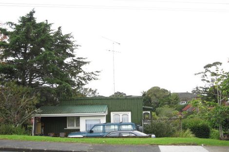 Photo of property in 78 Beach Road, Mellons Bay, Auckland, 2014