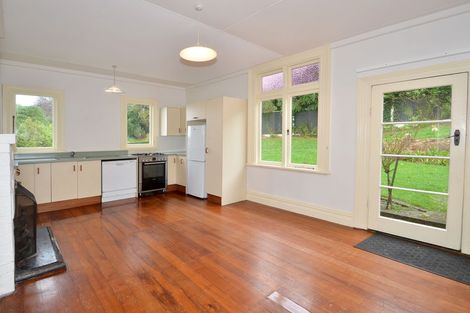 Photo of property in 11 Moana Crescent, Musselburgh, Dunedin, 9013