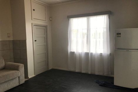 Photo of property in 409 Terrace Road, Parkvale, Hastings, 4122