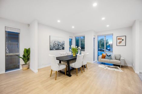 Photo of property in 27 Westerley Place, Long Bay, Auckland, 0630