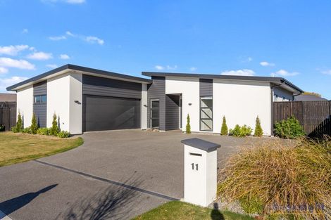 Photo of property in 11 Westpark Boulevard, Rangiora, 7400