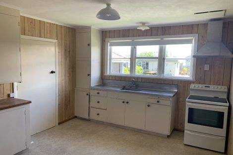 Photo of property in 3 Hulke Street, Foxton, 4814